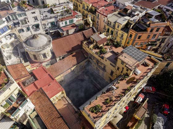 Naples, a fire completely destroys the Sannazaro Theater, San nazaro, in Naples, the firefighters intervene on the scene, together with the police and the Carabinieri forces, who keep away the onlookers, the actress and mangager of the theater Lara Sansone and other theater employees in tears.  Copyright: xSalvatorexLaporta KONTROLABx xipa-agency.netx xKontrolabx IPA_Agency_IPA71643071