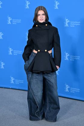 76th Berlin Film Festival Photocall Queen At Sea Florence Hunt attending the photocall of the movie Queen At Sea during 76th Berlin International Film Festival in Berlin, Germany on 17 February 2026. Photo by Julien Reynaud APS-Medias ABACAPRESS.COM Berlin  Copyright: xReynaudxJulien APS-Medias ABACAx
