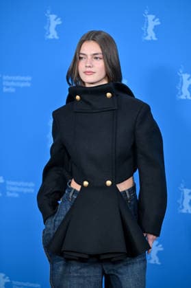 76th Berlin Film Festival Photocall Queen At Sea Florence Hunt attending the photocall of the movie Queen At Sea during 76th Berlin International Film Festival in Berlin, Germany on 17 February 2026. Photo by Julien Reynaud APS-Medias ABACAPRESS.COM Berlin  Copyright: xReynaudxJulien APS-Medias ABACAx
