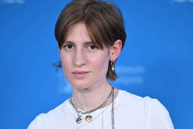 76th Berlin Film Festival Photocall My Wife Cries Agathe Bonitzer attending the photocall of the movie My Wife Cries during 76th Berlin International Film Festival in Berlin, Germany on 17 February 2026. Photo by Julien Reynaud APS-Medias ABACAPRESS.COM Berlin  Copyright: xReynaudxJulien APS-Medias ABACAx