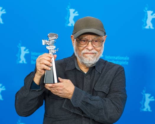 Photocall for Ethiopian director Haile Gerima honoured with a Berlinale Camera , Grand Hyatt Berlin, Berlin, Germany Haile Gerima poses with his award at the Photocall for Ethiopian director Haile Gerima honoured with a Berlinale Camera during Berlinale (Berlin Film Festival) at Grand Hyatt Berlin, Berlin, , Germany on 17 February 2026., Credit:Julie Edwards Avalon  Copyright: xJuliexEdwardsx xAvalonx 1075930008