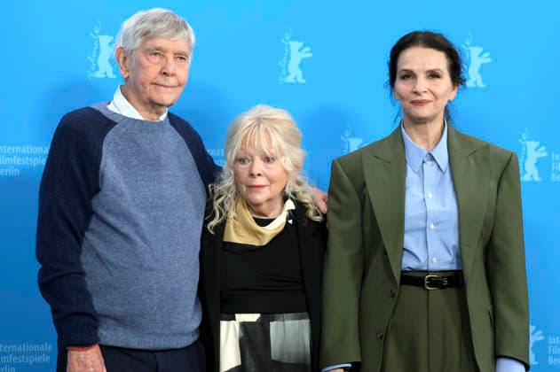 Tom Courtenay, Anna Calder Marshall and Juliette Binoche at the photocall for the feature film Queen at Sea at the Berlinale 2026 76 Berlin International Film Festival at the Hotel Grand Hyatt Berlin, 17 02 2026 Foto:xD.xBedrosianx xFuturexImagex queen_6288