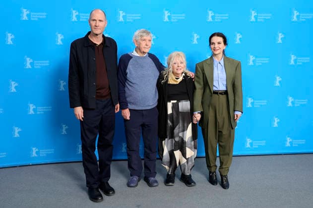 Lance Hammer, Tom Courtenay, Anna Calder Marshall, and Juliette Binoche at the photocall for the feature film Queen at Sea at the Berlinale 2026 76 Berlin International Film Festival at the Hotel Grand Hyatt Berlin, 17 02 2026 Foto:xD.xBedrosianx xFuturexImagex queen_6290