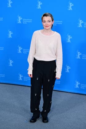 Birte Schnöink at the My Wife Cries photocall during the 76th Berlinale International Film Festival Berlin 2026 , February 17, 2026 Romain Doucelin Bestimage The Meine Frau Weint My Wife Cries photocall during the 76th Berlinale International Film Festival Berlin at Grand Hyatt Hotel on February 17, 2026 in Berlin, Germany Berlin Allemagne  Copyright: xRomainxDoucelinx xBestimagexRomainxDoucelinx xBestimagex