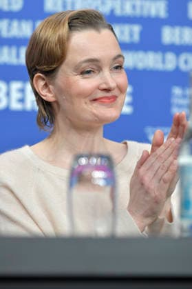 Birte Schnöink at the press conference for the feature film Meine Frau weint My Wife Cries at the Berlinale 2026 76 Berlin International Film Festival at the Hotel Grand Hyatt Berlin, 17 02 2026 Foto:xM.xBehrensx xFuturexImagex wife_6212