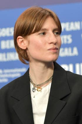 Agathe Bonitzer at the press conference for the feature film Meine Frau weint My Wife Cries at the Berlinale 2026 76 Berlin International Film Festival at the Hotel Grand Hyatt Berlin, 17 02 2026 Foto:xM.xBehrensx xFuturexImagex wife_6224