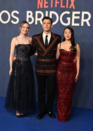 Familiar faces attend The Bridgertons masquerade ball Hannah Dodd, Luke Thompson, Yerin Ha, stars of the series, during The Bridgertons masquerade ball, February 17, 2026, in Madrid Spain THE BRIDGERTONS MASK BALL NETFLIX FAMOSOSOS José Madrid Madrid Madrid Spain  Copyright: xJosÃ xOlivax 7301531