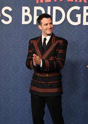 Familiar faces attend the Bridgertons masked ball Luke Thompson, star of the series, during the Bridgertons masked ball, on February 17, 2026, in Madrid Spain MASKED BALL THE BRIDGERTON NETFLIX FAMOSOSOS José Madrid Madrid Madrid Espana  Copyright: xJosÃ xOlivax 7301553