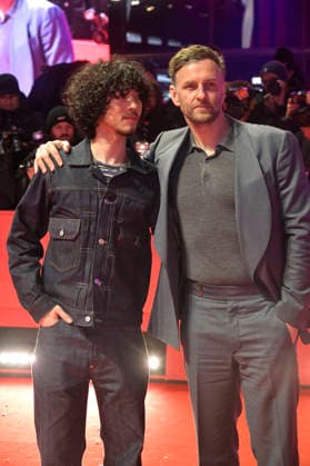 Cody Molko and Steven Cree at the premiere of the feature film Queen at Sea at the Berlinale 2026 76 Berlin International Film Festival in the Berlinale Palast Berlin, 17 02 2026 Foto:xM.xBehrensx xFuturexImagex queen_6299