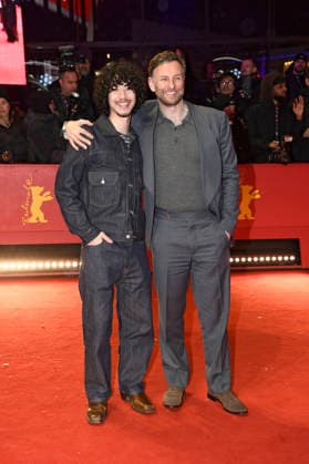 Cody Molko and Steven Cree at the premiere of the feature film Queen at Sea at the Berlinale 2026 76 Berlin International Film Festival in the Berlinale Palast Berlin, 17 02 2026 Foto:xC.xNiehausx xFuturexImagex queen_6325
