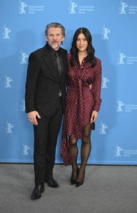 76th Berlin International Film Festival BERLIN, GERMANY - FEBRUARY 17: Actor Ethan Hawke and actress Julia Jones of the film The Weight , pose for photographers during the 76th Berlin International Film Festival (Berlinale) in Berlin, Germany, on February 17, 2026. Halil Sagirkaya Anadolu Berlin Germany. Editorial use only. Please get in touch for any other usage.  Copyright: x2026xAnadoluxHalilxSagirkayax