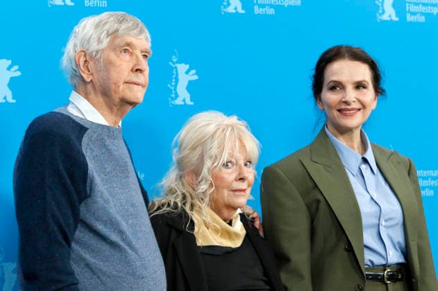 Tom Courtenay, Anna Calder Marshall and Juliette Binoche at the photocall for the feature film Queen at Sea at the Berlinale 2026 76 Berlin International Film Festival at the Hotel Grand Hyatt Berlin, 17 02 2026 Foto:xC.xTamckex xFuturexImagex queen_6366