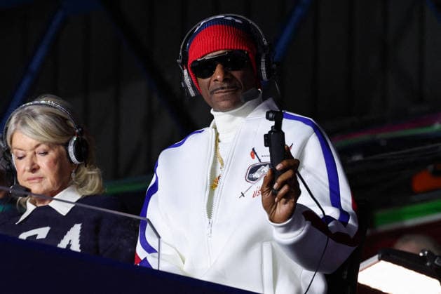 Winter Olympics - Martha Stewart and Snoop Dogg At Women s Single Figure Skating Short Program Martha Stewart and Snoop Dogg attend the Women s Single Skating - Short Program on day eleven of the Milano Cortina 2026 Winter Olympic games at Milano Ice Skating Arena on February 17, 2026 in Milan, Italy. Photo by Alexis Jumeau ABACAPRESS.COM Milan Italy  Copyright: xJumeauxAlexis ABACAx