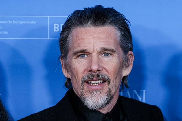 Berlinale Berlinale, 76 Berlin International Film Festival 2026 Photo Call at the Zoo Palast at the film premiere THE WEIGHT Ethan Hawke Actor Actor Berlinale, 76 Berlin International Film Festival 2026, 17 02 2026 Copyright: xEibner-Pressefoto RogerxBuerkex EP_RBE