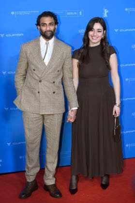 Avi Nash with companion at the premiere of the feature film The Weight The Weight Gold Rush at the Berlinale 2026 76 Berlin International Film Festival at the Zoo Palast Berlin, 17 02 2026 Foto:xC.xNiehausx xFuturexImagex weight_6314