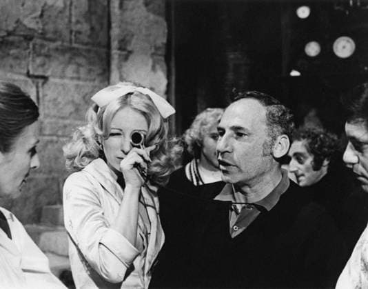 RECORD DATE NOT STATED Young Frankenstein Cloris Leachman, Teri Garr, Gene Wilder, director Mel Brooks, Marty Feldman 1974 ** I.V. EDITORIAL USE ONLY  Copyright: x