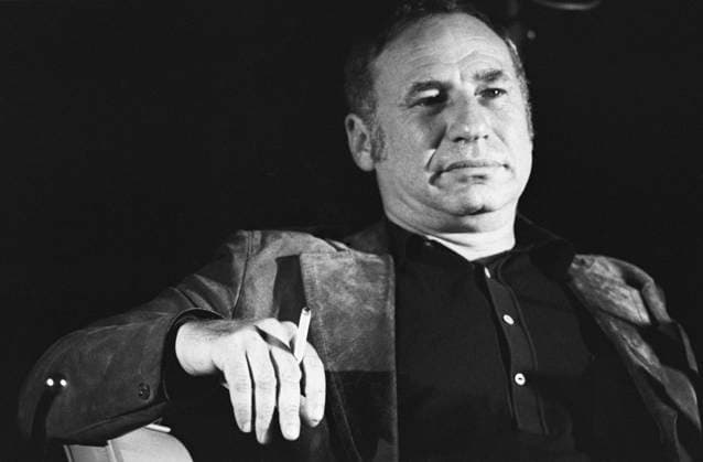 RECORD DATE NOT STATED Mel Brooks at a live studio recording for the album 2000 and Thirteen with Carl Reiner and Mel Brooks 1973 EDITORIAL USE ONLY  Copyright: xEdxThrasherx