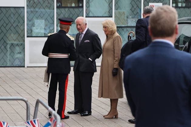 February 18, 2026, London, London, UK: London, UK. King Charles III and Queen Camilla arrive at Barking Learning Centre Community and Family Hub in east London during their visit to Barking and Dagenham, where they met a range of organisations providing support to the local community. The centre is a community-based learning facility that houses Barking Library and brings together a wide range of council services, partner organisations and local groups supporting the community. London UK  - ZUMAl94_ 20260218_zaf_l94_002 Copyright: xDinendraxHariax