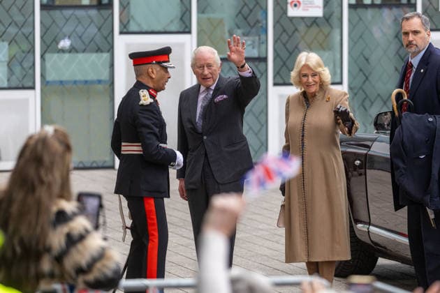 February 18, 2026, London, England, United Kingdom: King CHARLES III and Queen CAMILLA visit Barking Learning Centre Community and Family Hub. London United Kingdom - ZUMAs262 20260218_zip_s262_004 Copyright: xTayfunxSalcix