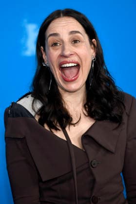 Gina Henkel at the photocall for the feature film Something very special Home Stories at the Berlinale 2026 76 Berlin International Film Festival at the Hotel Grand Hyatt Berlin, 18 02 2026 Foto:xC.xNiehausx xFuturexImagex besonderes_6212