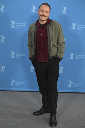 76th Berlin International Film Festival BERLIN, GERMANY - FEBRUARY 18: Actor Max Riemelt of Etwas ganz Besonderes (Home Stories) poses for photographers during the 76th Berlinale in Berlin, Germany, on February 18, 2026. Halil Sagirkaya Anadolu Berlin Germany. Editorial use only. Please get in touch for any other usage.  Copyright: x2026xAnadoluxHalilxSagirkayax