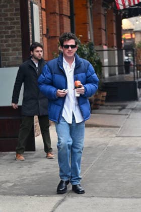 Singer Charlie Puth holds an apple while leaving his New York City hotel for TV interviews as he is seen for the first time since his Superbowl performance Featuring: Charlie Puth Where: New York City, New York, United States When: 18 Feb 2026 Credit: Elder Ordonez INSTARimages EDITORIAL USE ONLY. NOT FOR USE BY NEWSPAPERS BASED IN THE UK. Copyright: xx instar55482488