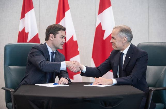 February 18, 2026, Edmonton, Ab, CANADA: Le premier ministre Mark Carney rencontre le do puto Matt Jeneroux o Edmonton, le mercredi 18 fo vrier 2026. LA PRESSE CANADIENNE Edmonton CANADA  - ZUMAc35_ 20260218_zaf_c35_276 Copyright: xJasonxFransonx
