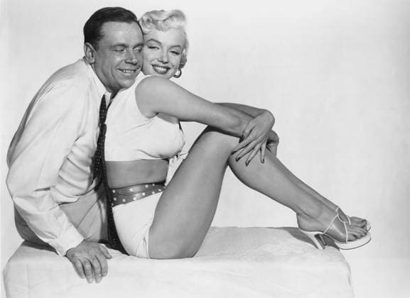 RECORD DATE NOT STATED Seven Year Itch, The Tom Ewell, Marilyn Monroe 1955 20th Century Fox Photo by Frank Powolny EDITORIAL USE ONLY  Copyright: x