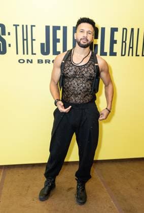 February 18, 2026, Bronx, New York, USA: Sydney James Harcourt attends press preview for upcoming Broadway musical Cats: The Jellicle Ball at New 42nd Street Studios in New York, NY on February 18, 2026. Bronx USA  - ZUMAr339 20260218_znp_r339_114 Copyright: xLevxRadinx