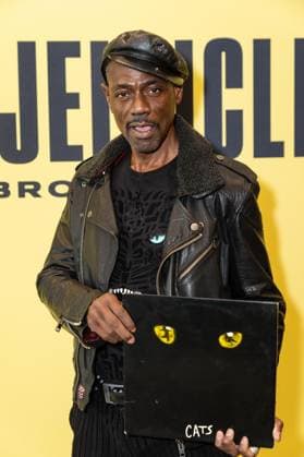 February 18, 2026, Bronx, New York, USA: Ken Ard attends press preview for upcoming Broadway musical Cats: The Jellicle Ball at New 42nd Street Studios in New York, NY on February 18, 2026. Bronx USA - ZUMAr339 20260218_znp_r339_106 Copyright: xLevxRadinx