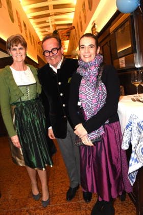 Petra Reinbold Landlady Clemens Stefanie Baumgaertner CSU Mayor Candidate Munich 18 02 2026 To the Franciscan Ash Wednesday Fish Dinner Photo Munich