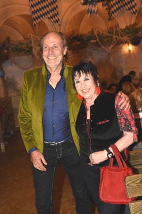 Manfred Hielscher Jeweler Uschi Ackermann Kaefer Witwe Muenchen 18 02 2026 To the Franciscan Ash Wednesday Fish Dinner Photo Muenchen