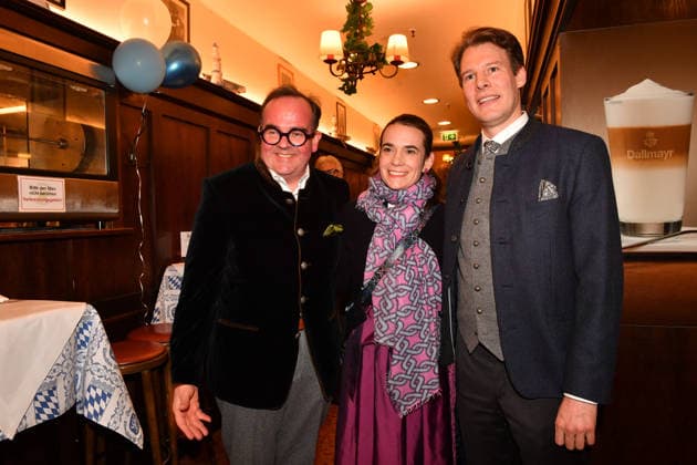 Clemens Baumgärtner with wife Stefanie and Matthias Reinhold Ash Wednesday fish dinner at Franziskaner Munich February 18, 2026