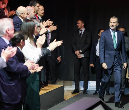 Felipe VI presides over the presentation of the IX edition of the National SME of the Year Award King Felipe VI during the presentation of the IX edition of the National SME of the Year Award, on February 19, 2026, in Madrid Spain The National SME of the Year Award is an award that recognizes the work of small and medium-sized Spanish companies and their initiatives in internationalization, innovation, digitalization, training and employment, and sustainability 19 FEBRUARY 2026 Marta Ferná Madrid Madrid Madrid Spain  Copyright: xMartaxFernandezx 7305750