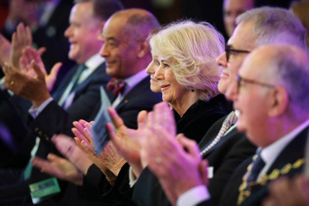 19 02 2026. London, United Kingdom. Her Majesty The Queen, as Patron, during a visit to Sinfonia Smith Square Hall. Her Majesty watched young scholars from the Tri-Borough Music Hub rehearse and perform with the Sinfonia Smith Square Orchestra. In the Crypt, the Queen was shown drawings of the proposed restoration works to create a 21st century performance facility which will allow pioneering education programmes to reach over 10,000 people annually as part of The HallÕs ÔDoors Open Capital ProjectÕ.  Copyright: xAndrewxParsonsx xParsonsxMediax PAR-9188-0012