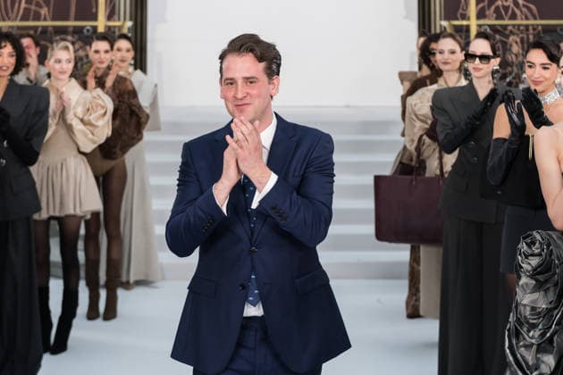 Paul Costelloe AW26 Show at London Fashion Week LONDON, UNITED KINGDOM - FEBRUARY 19: Creative Director William Costelloe, son of the late designer Paul Costelloe, poses on the runway after the Autumn Winter 2026 show at London Fashion Week in London, United Kingdom on February 19, 2026. Wiktor Szymanowicz Anadolu London United Kingdom. Editorial use only. Please get in touch for any other usage.  Copyright: x2026xAnadoluxWiktorxSzymanowiczx
