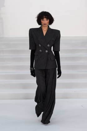 Paul Costelloe AW26 Show at London Fashion Week LONDON, UNITED KINGDOM - FEBRUARY 19: A model walks the runway during Paul Costelloe Autumn Winter 2026 show at London Fashion Week in London, United Kingdom on February 19, 2026. Wiktor Szymanowicz Anadolu London United Kingdom. Editorial use only. Please get in touch for any other usage.  Copyright: x2026xAnadoluxWiktorxSzymanowiczx