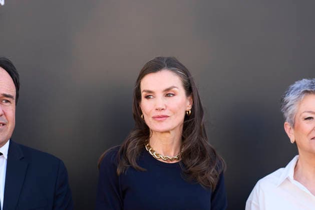 February 19, 2026, Elda, Comunidad Valenciana, Spain: Queen Letizia of Spain visits the facilities of the shoe company Pedro Garcia for the company s 100th anniversary on February 19, 2026 in Elda, Spain Elda Spain  - ZUMAg15_ 20260219_zaf_g15_022 Copyright: xJackxAbuinx
