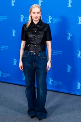 Mona Fastvold at the photocall for the feature film The Testament of Ann Lee at the Berlinale 2026 76 Berlin International Film Festival at the Hotel Grand Hyatt Berlin, 19 02 2026 Foto:xJ.xEdwardsx xFuturexImagex testament_6228