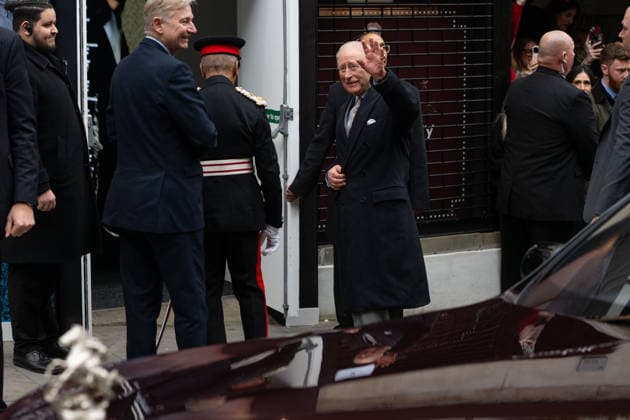 February 19, 2026, London, England, United Kingdom: KING CHARLES III arrives at the opening show of London Fashion Week 2026 at 180 Studios in central London. The King has expressed his concern over the arrest of his brother, Andrew Mountbatten-Windsor, while emphasizing that Ã¢â‚¬Ëœthe law must take its course. London United Kingdom  - ZUMAk172 20260219_zip_k172_021 Copyright: xThomasxKrychx