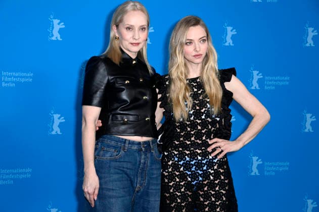 Mona Fastvold and Amanda Seyfried at the photocall for the feature film The Testament of Ann Lee at the Berlinale 2026 76 Berlin International Film Festival at the Hotel Grand Hyatt Berlin, 19 02 2026 Foto:xN.xKubelkax xFuturexImagex testament_6252