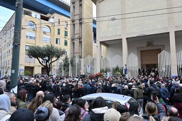 Naples. Funeral of Vincenzo D Agostino, lyricist for Gigi D Alessio, Sal Da Vinci, and many other artists.  Copyright: xFelicexDexMartinox xipa-agency.netx xFelicexDexMartinox IPA_Agency_IPA71733531