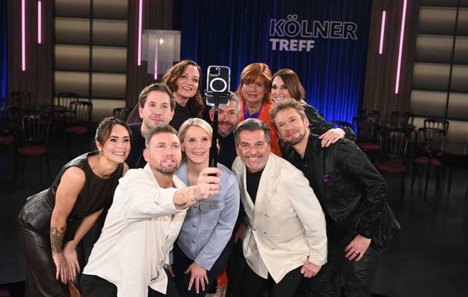 Jessica and Konstantin Streifling, Kevin Kühnert, Natalia Wörner, Susan Link and Micky Beisenherz, Thomas Anders, Amélie van Tass and Thommy Ten and Christine Westermann, l r, as guests on the WDR talk show Kölner Treff