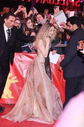 Red carpet at the premiere of The Testament of Ann Lee Amanda Seyfried Red carpet at the premiere of The Testament of Ann Lee, Berlinale Palast, Berlin, Date 19 02 2026 Copyright: xEventpress Kratschx
