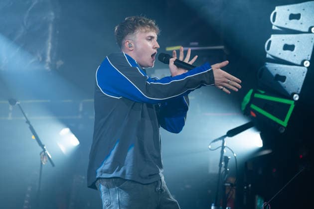 December 10 Perform At O2 Academy Islington Sean Hayden of December 10 performs during their Introducing! tour, at O2 Academy Islington, Credit:Lounis Tiar Avalon United Kingdom, London, O2 islington Academy  Copyright: xLounisxTiarx xAvalonx 1076629288
