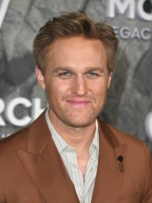 ˜Monarch: Legacy of Monsters™ Season 2 World Premiere Wyatt Russell arriving at Apple TV™s Monarch: Legacy of Monsters™ season 2 world premiere held at the TCL Chinese Theatre on February 19, 2026 in Hollywood, Ca. Hollywood TCL Chinese Theatre California USA Copyright: xLeexWatt AFF-USA.COMx