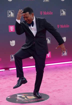 walks the red carpet at the Univision 2026 38th edition of Premio Lo Nuestro award show at the Kaseya Center in Miami, Florida, on Thursday, February 19, 2026.  MIA20260219256 GARYxIxROTHSTEIN