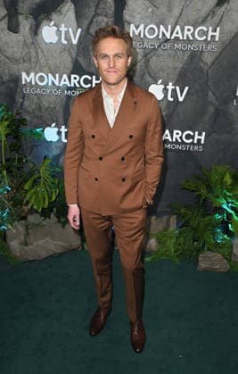 ˜Monarch: Legacy of Monsters™ Season 2 World Premiere Wyatt Russell arriving at Apple TV™s Monarch: Legacy of Monsters™ season 2 world premiere held at the TCL Chinese Theatre on February 19, 2026 in Hollywood, Ca. Hollywood TCL Chinese Theatre California USA Copyright: xLeexWatt AFF-USA.COMx