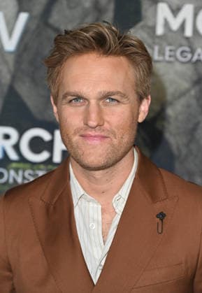 ˜Monarch: Legacy of Monsters™ Season 2 World Premiere Wyatt Russell arriving at Apple TV™s Monarch: Legacy of Monsters™ season 2 world premiere held at the TCL Chinese Theatre on February 19, 2026 in Hollywood, Ca. Hollywood TCL Chinese Theatre California USA Copyright: xLeexWatt AFF-USA.COMx