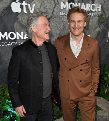 ˜Monarch: Legacy of Monsters™ Season 2 World Premiere Kurt Russell and Wyatt Russell arriving at Apple TV™s Monarch: Legacy of Monsters™ season 2 world premiere held at the TCL Chinese Theatre on February 19, 2026 in Hollywood, Ca. Hollywood TCL Chinese Theatre California USA Copyright: xLeexWatt AFF-USA.COMx
